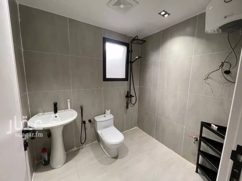 شقة 1 غرف في المروج 4