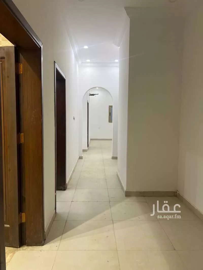 شقة 4 غرف في الريان 3