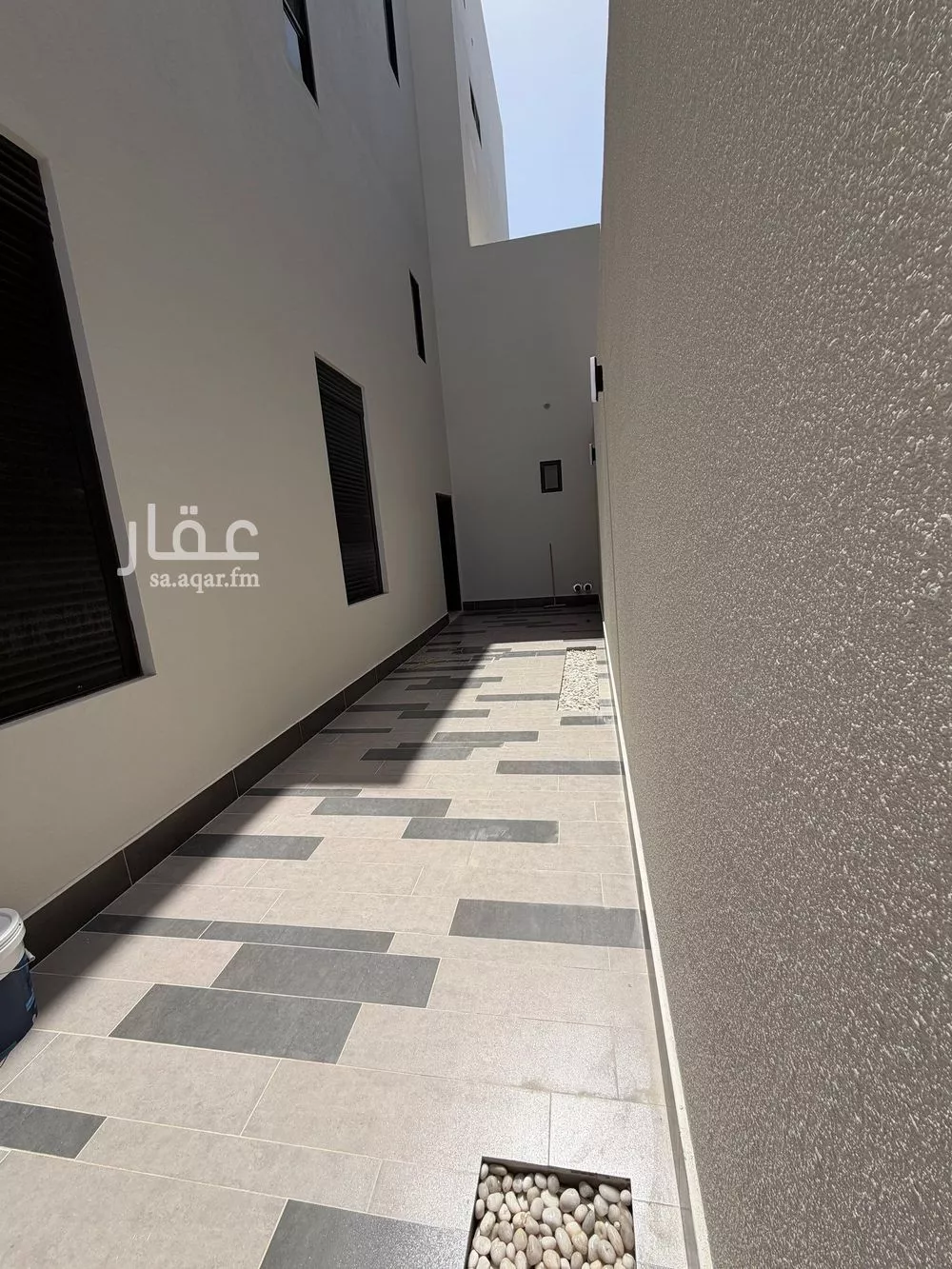 شقة 4 غرف في الزمرد 3