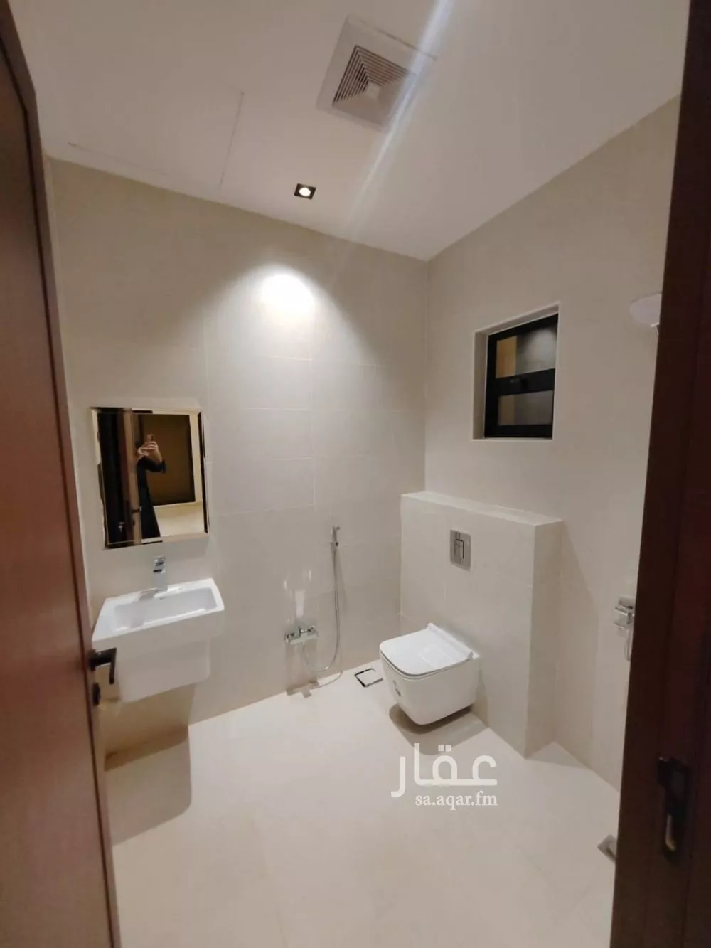 3 bedroom floor in Okaz 5