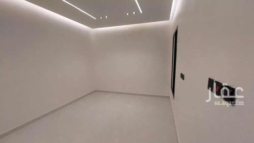 فيلا 4 غرف في بدر 5