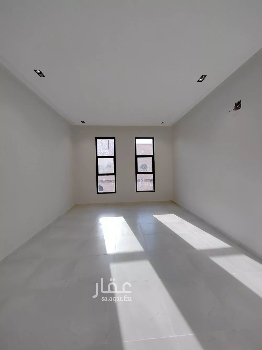 فيلا 6 غرف في طويق 5