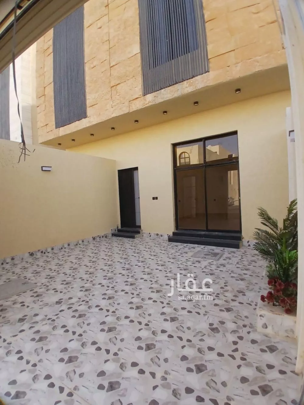 فيلا 5 غرف في طويق 2