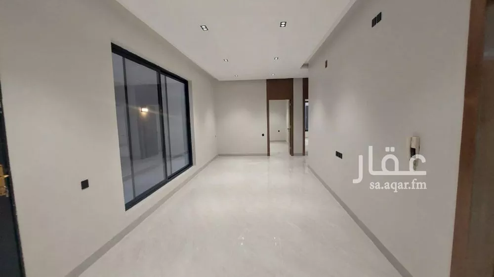 3 bedroom floor in Tuwaiq 2