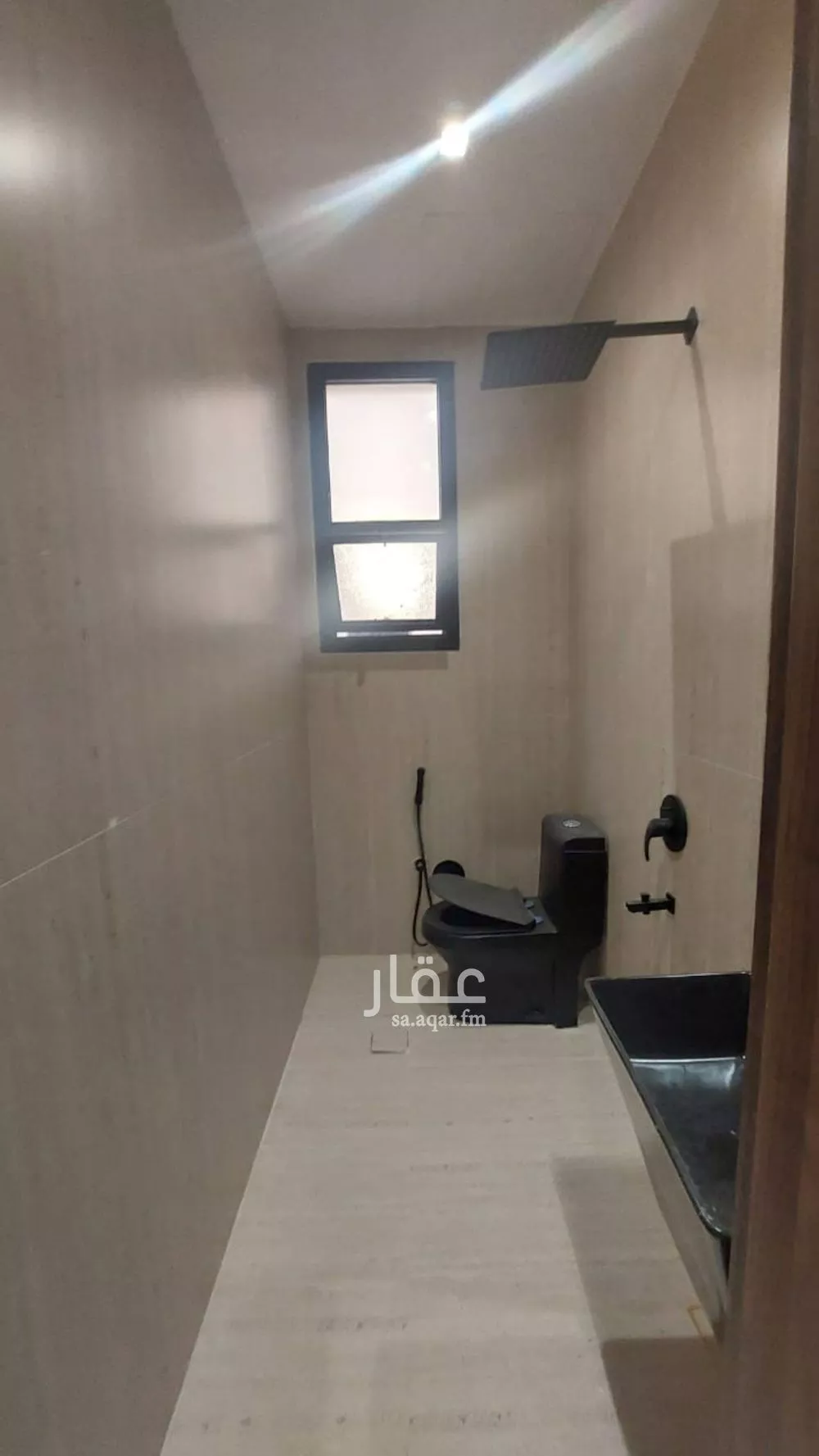 3 bedroom floor in Al Hazm 5