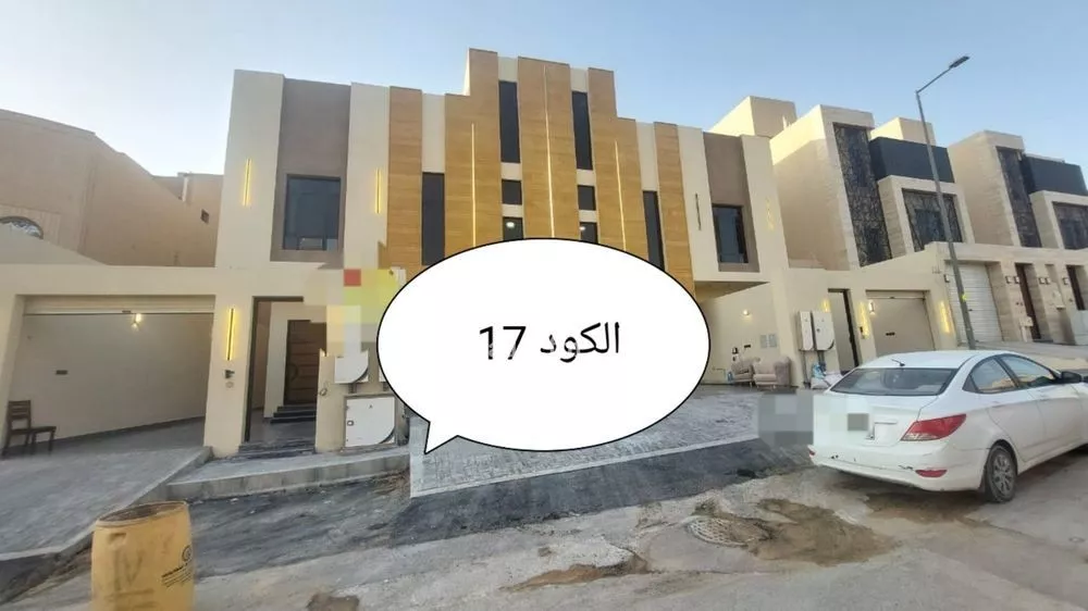 4 bedroom floor in Al Hazm 1