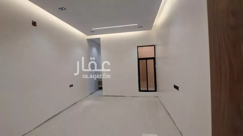 4 bedroom floor in Okaz 4