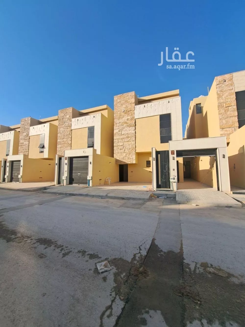 3 bedroom floor in Tuwaiq 2