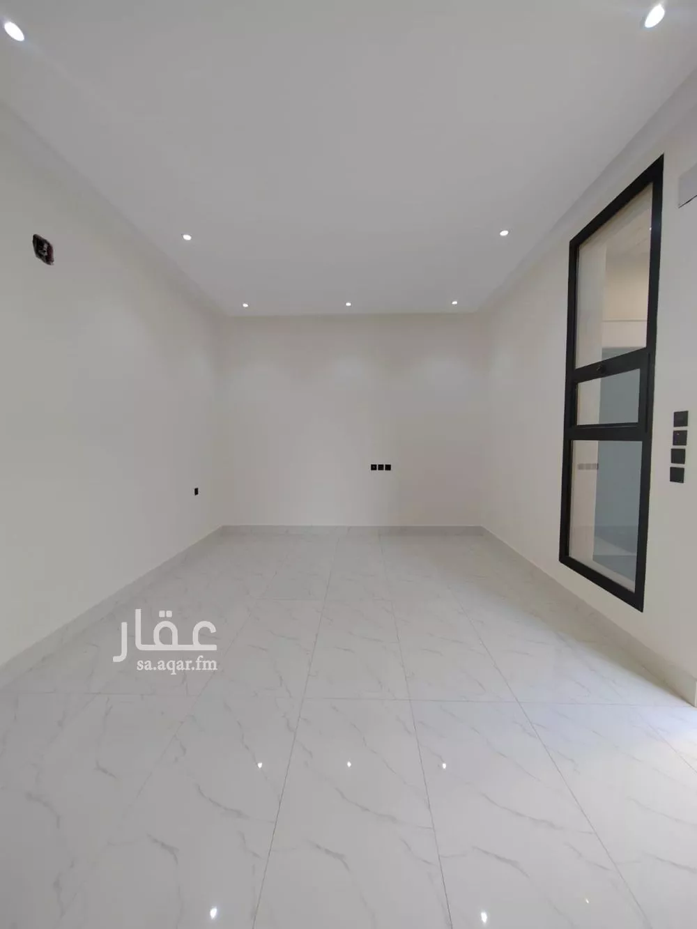 فيلا 6 غرف في العريجاء الغربية 4