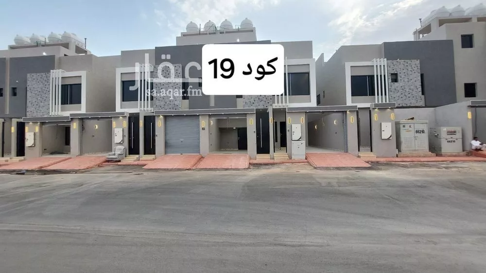 4 bedroom villa in Badr 1