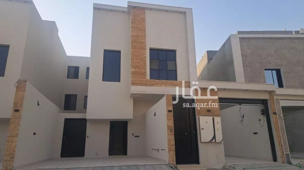 3 bedroom floor in Okaz 4