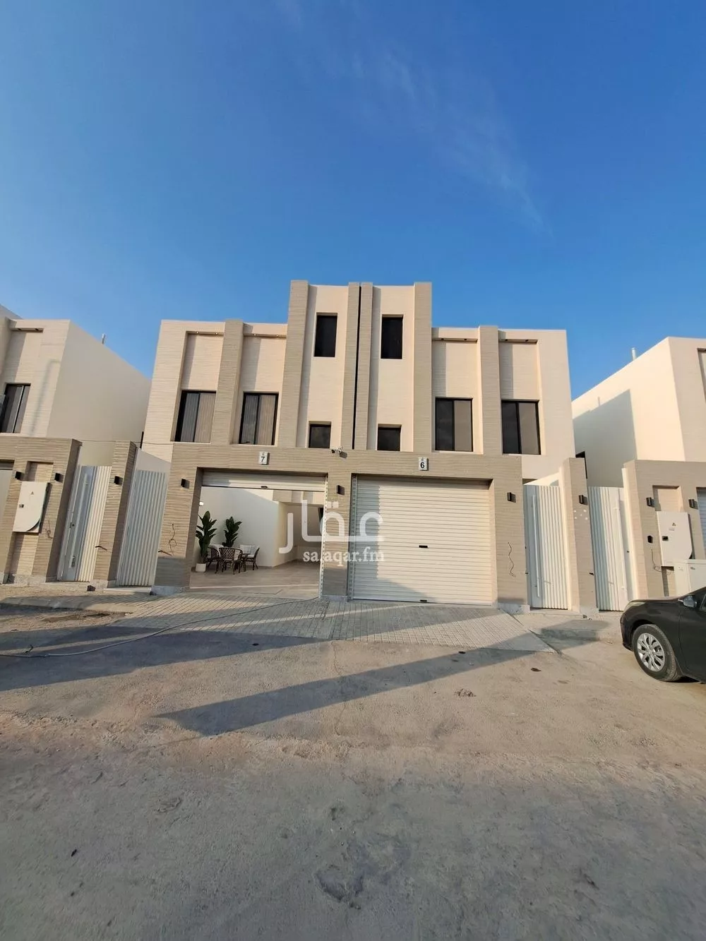 3 bedroom floor in Okaz 4