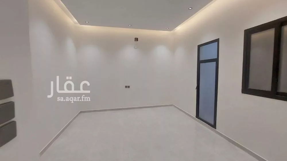 دور 3 غرف في احد 4