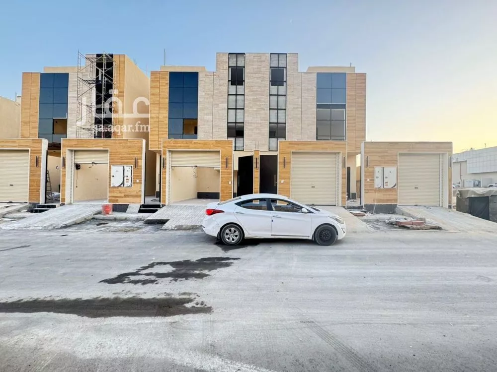 3 bedroom floor in Tuwaiq 2