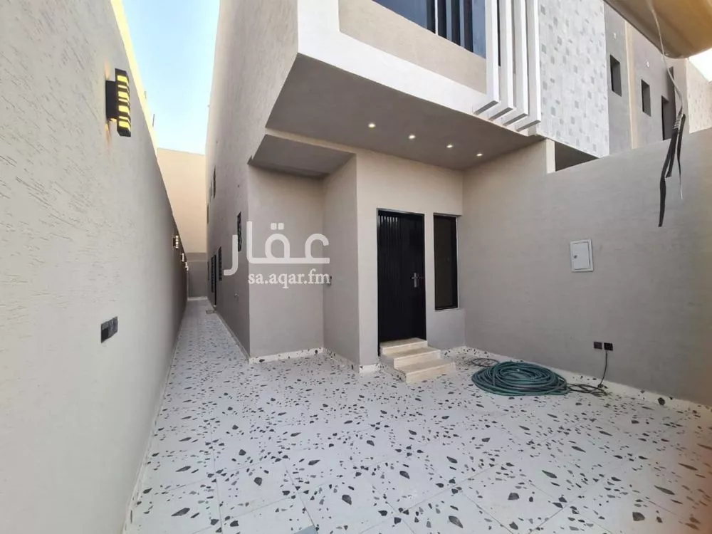 دور 4 غرف في طيبة 3