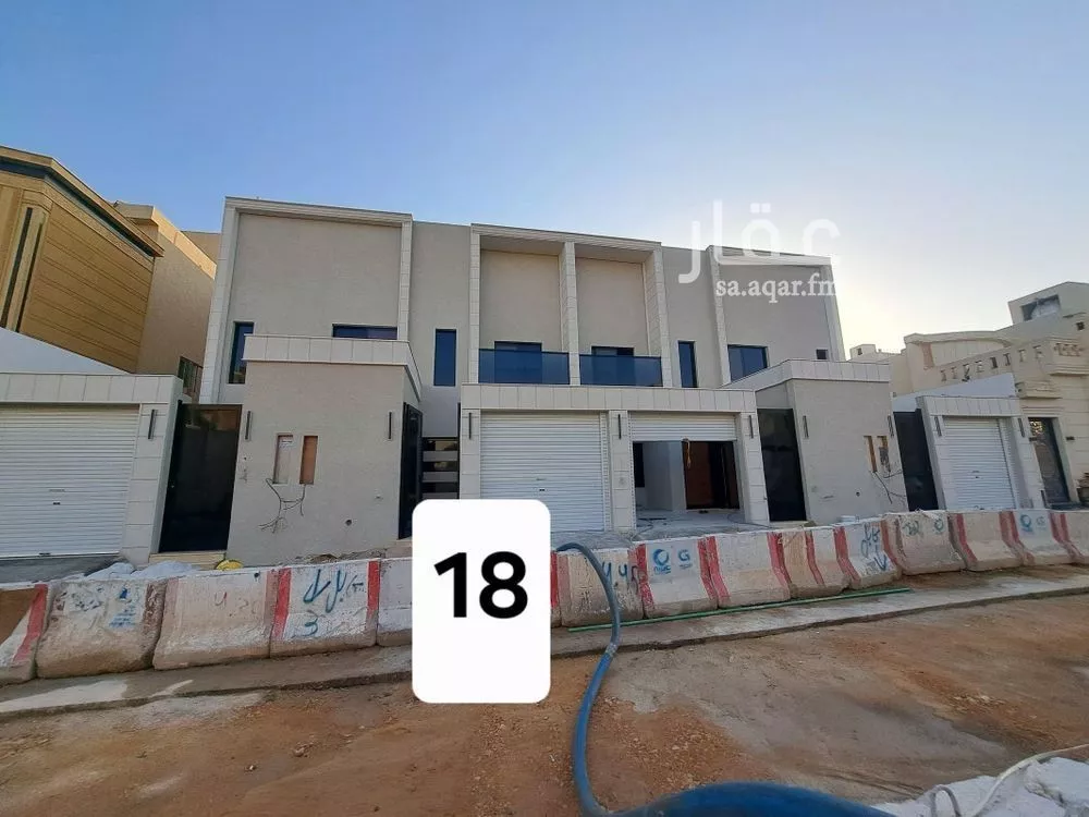 فيلا 5 غرف في الحزم 1