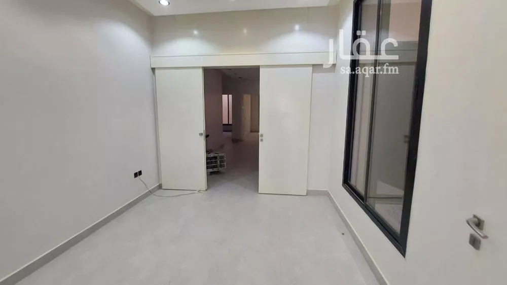 4 bedroom floor in Tuwaiq 4