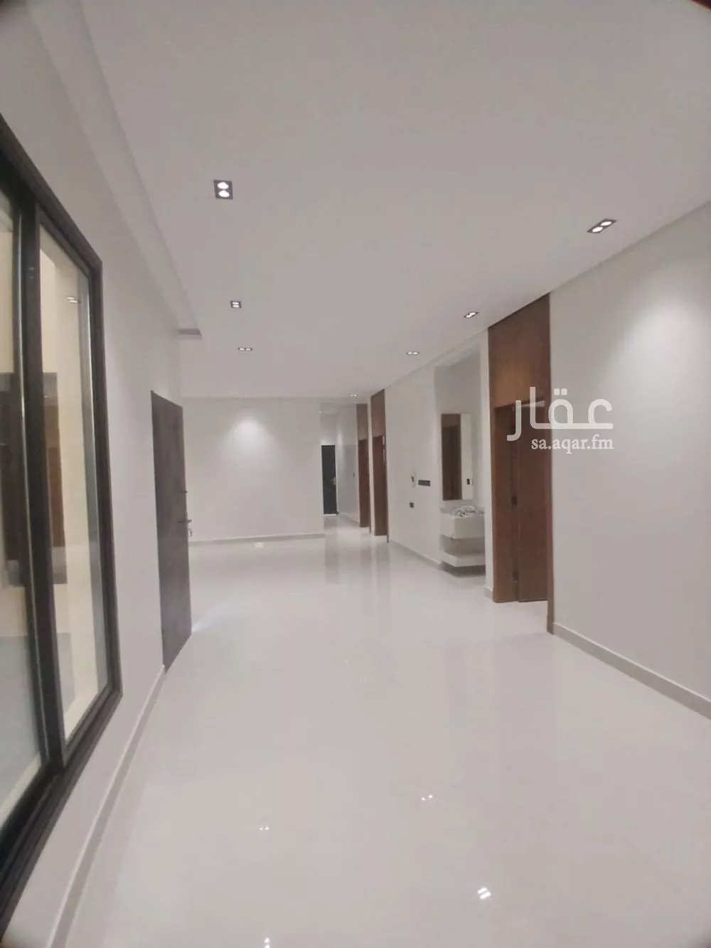 3 bedroom floor in Tuwaiq 5