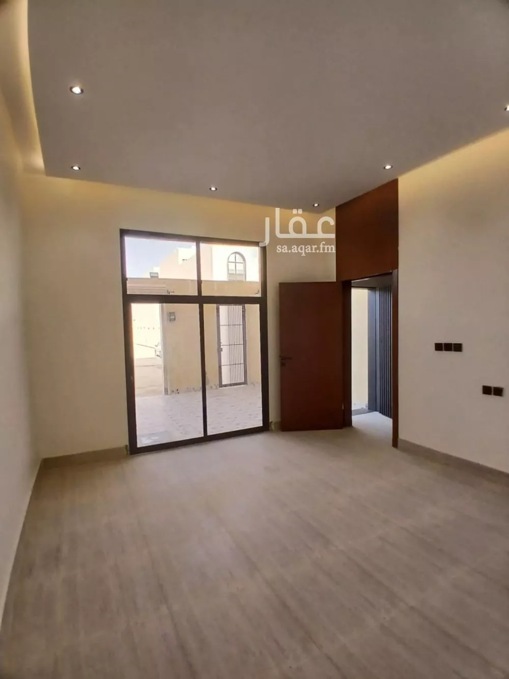 فيلا 5 غرف في طويق 4