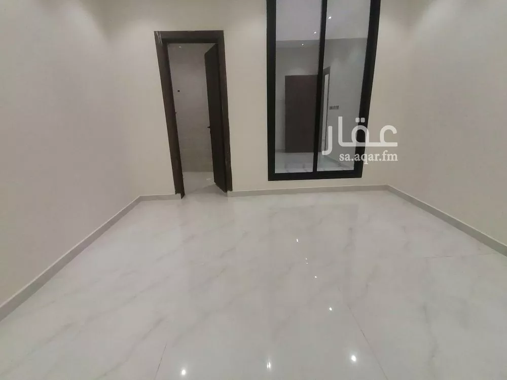 4 bedroom villa in Okaz, Riyadh 15