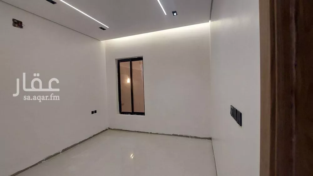 3 bedroom floor in Okaz 5