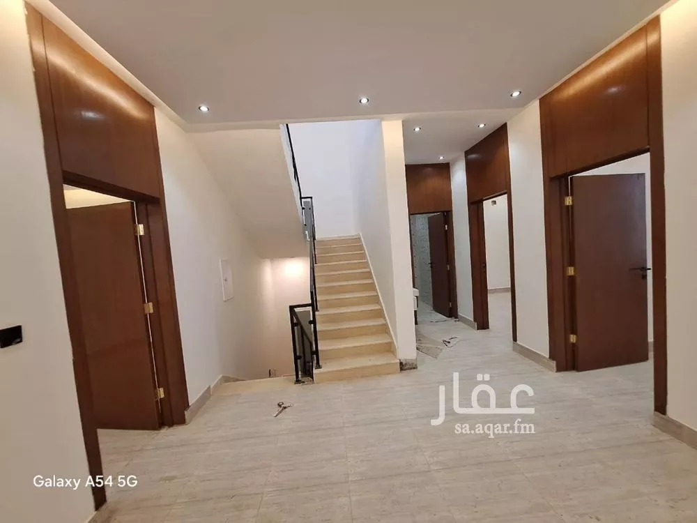 دوبلكس 5 غرف في طويق 4