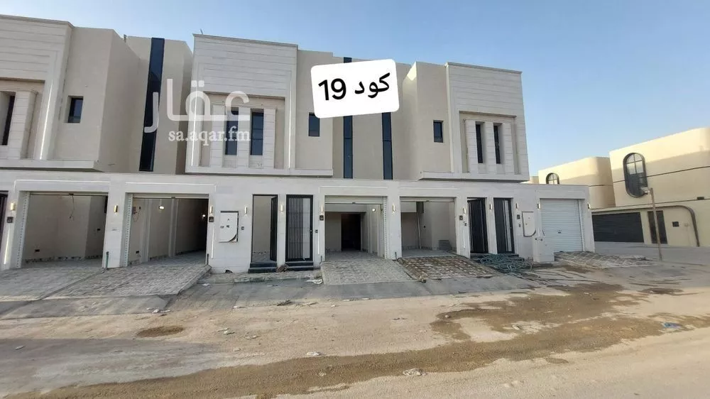 3 bedroom floor in Tuwaiq 1