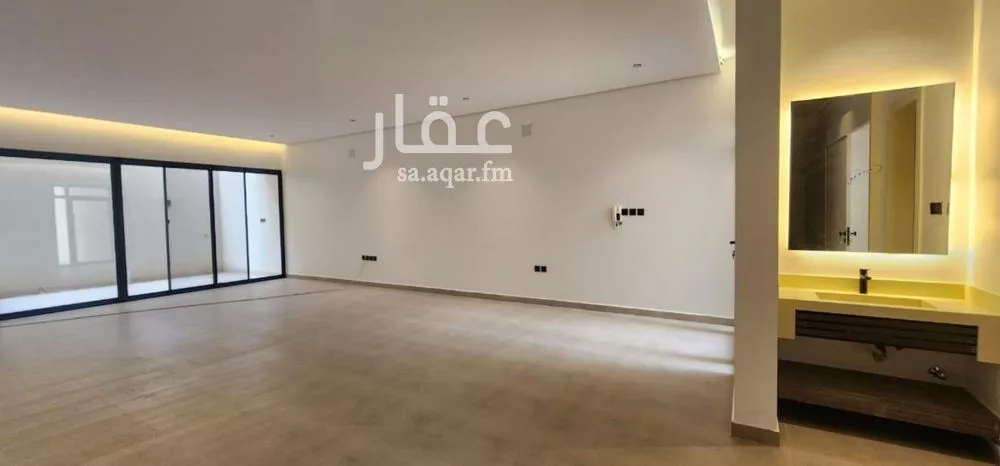 4 bedroom villa in Al Hazm, Riyadh 5