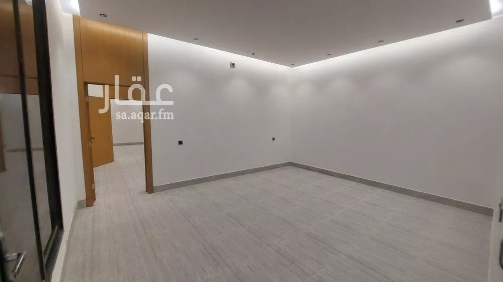 3 bedroom floor in Tuwaiq 3
