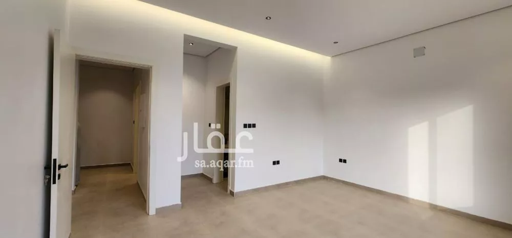 فيلا 5 غرف في الحزم 5