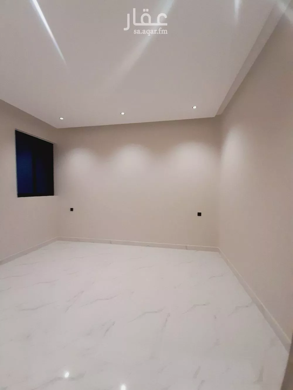 دور 3 غرف في السويدي 4