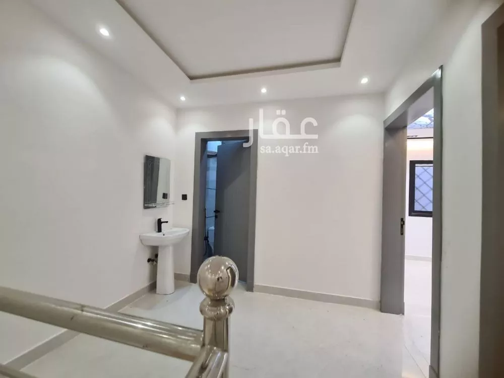 دور 4 غرف في طيبة 4