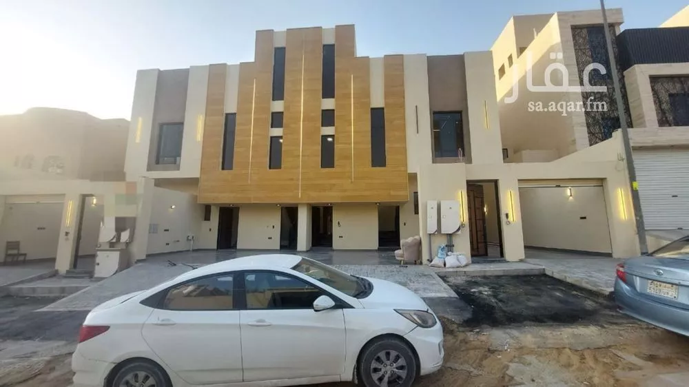 4 bedroom floor in Al Hazm 2