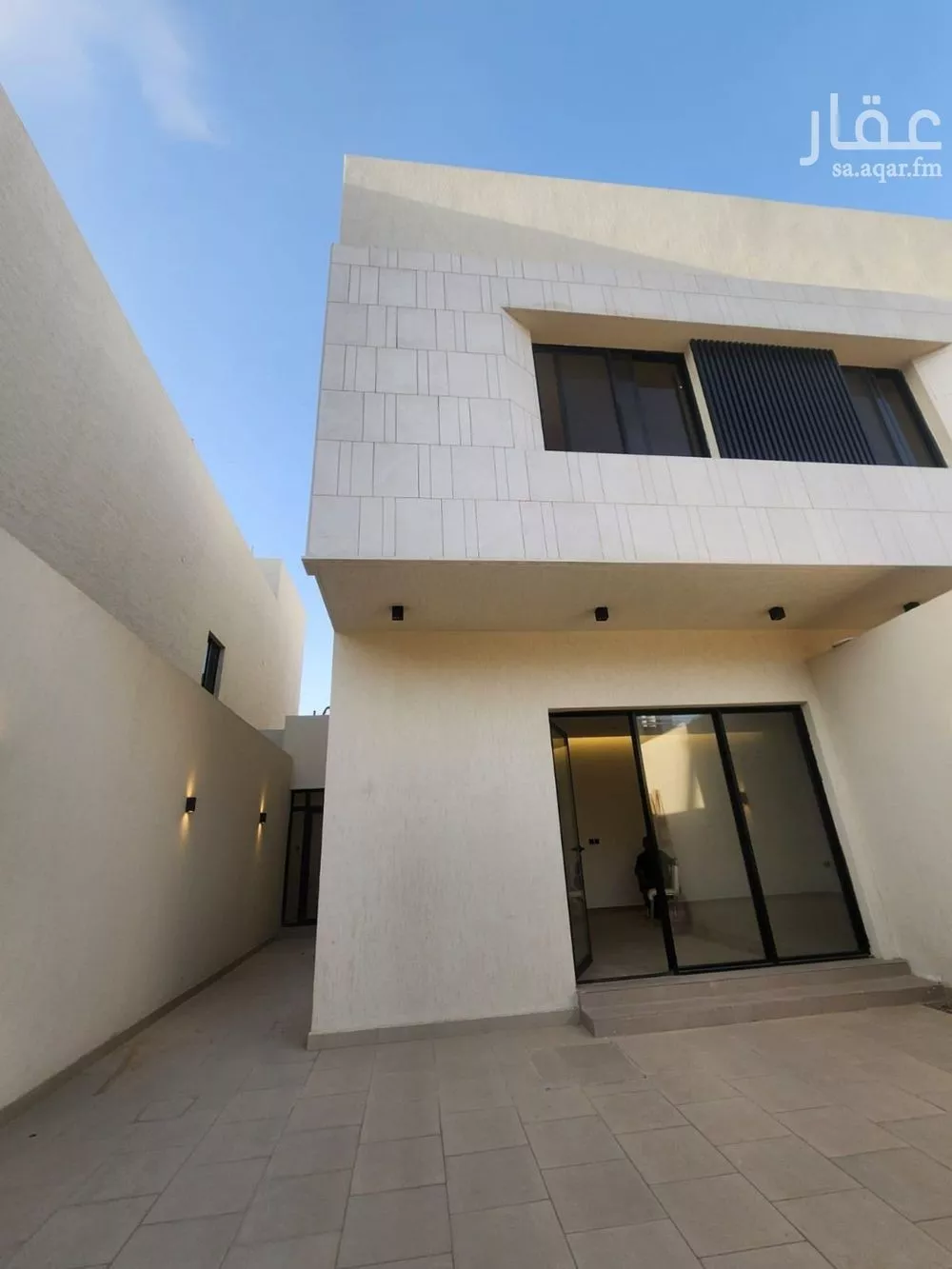 فيلا 5 غرف في الحزم 3