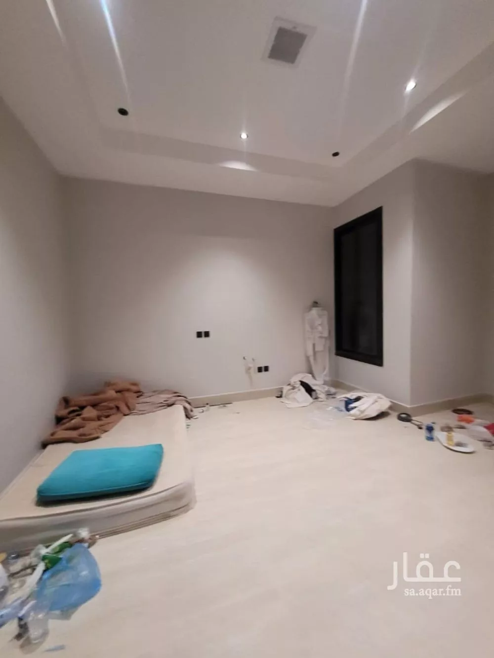 3 bedroom floor in Dhahrat Namar 4