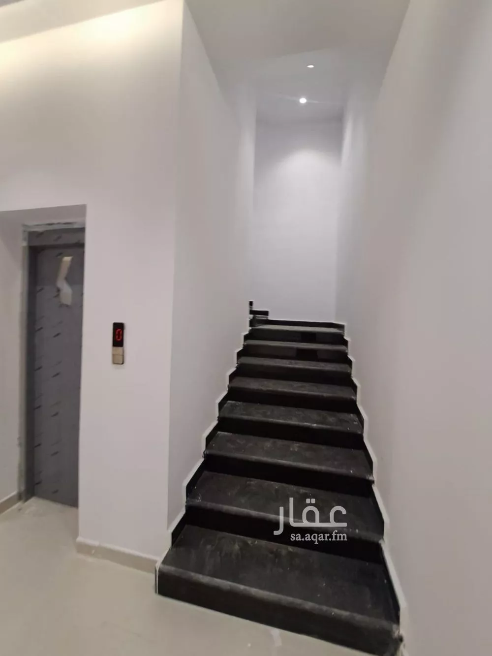 فيلا 6 غرف في طويق 3