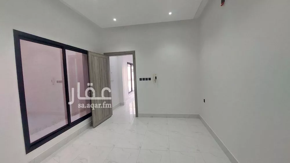 دور 3 غرف في العريجاء الغربية 2