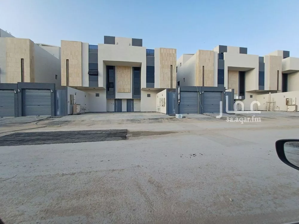 3 bedroom floor in Tuwaiq 3
