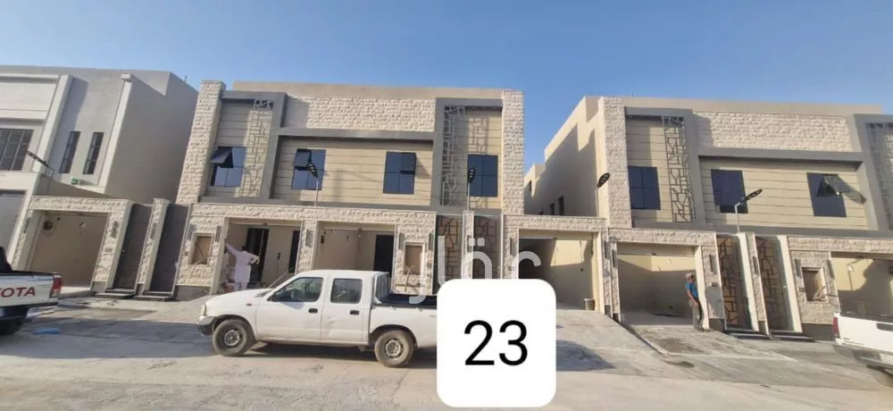 دوبلكس 5 غرف في عكاظ 1