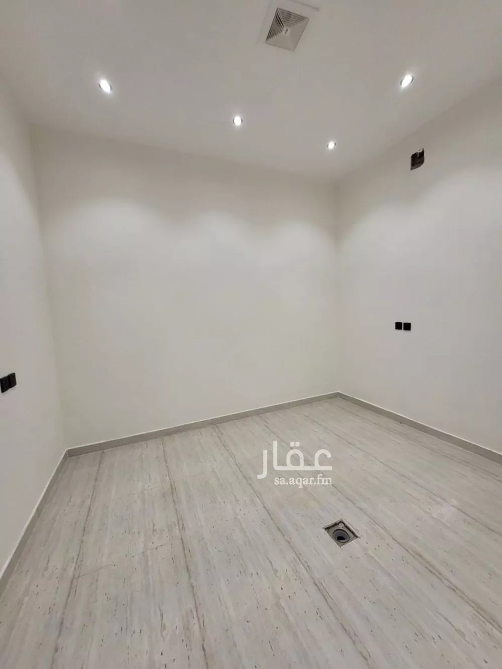 5 bedroom villa in Tuwaiq 3