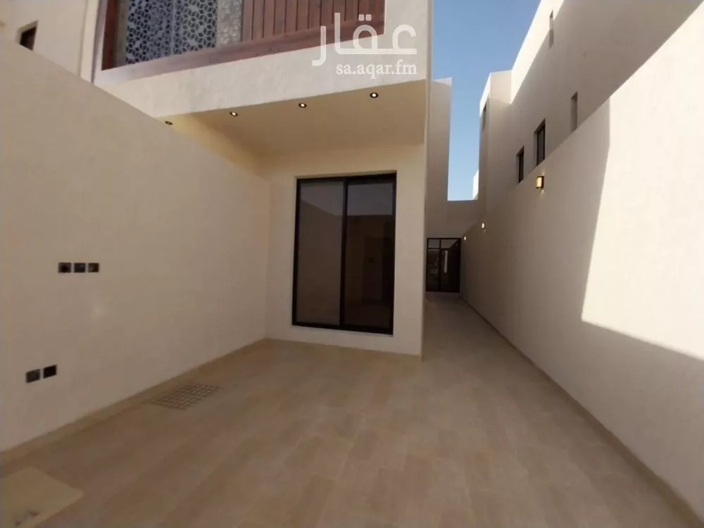 فيلا 4 غرف في طويق 4