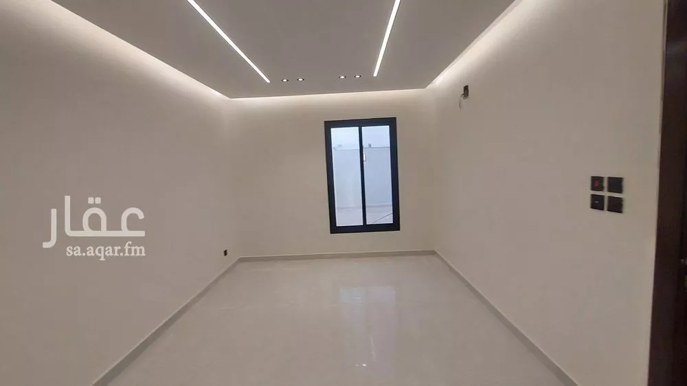 فيلا 4 غرف في بدر 3