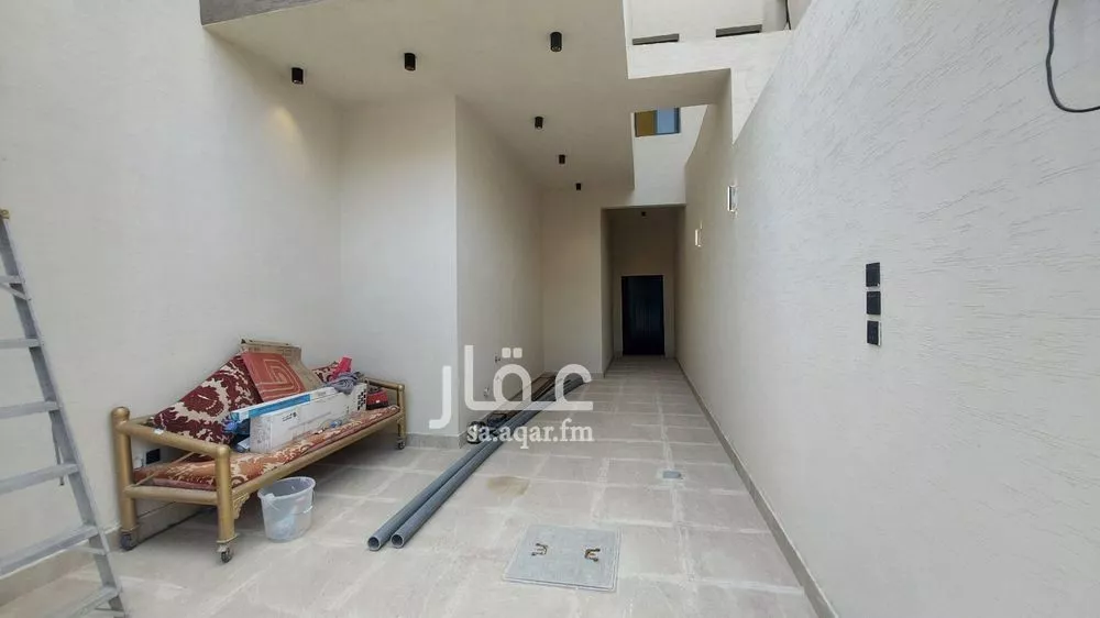 فيلا 4 غرف في بدر 4