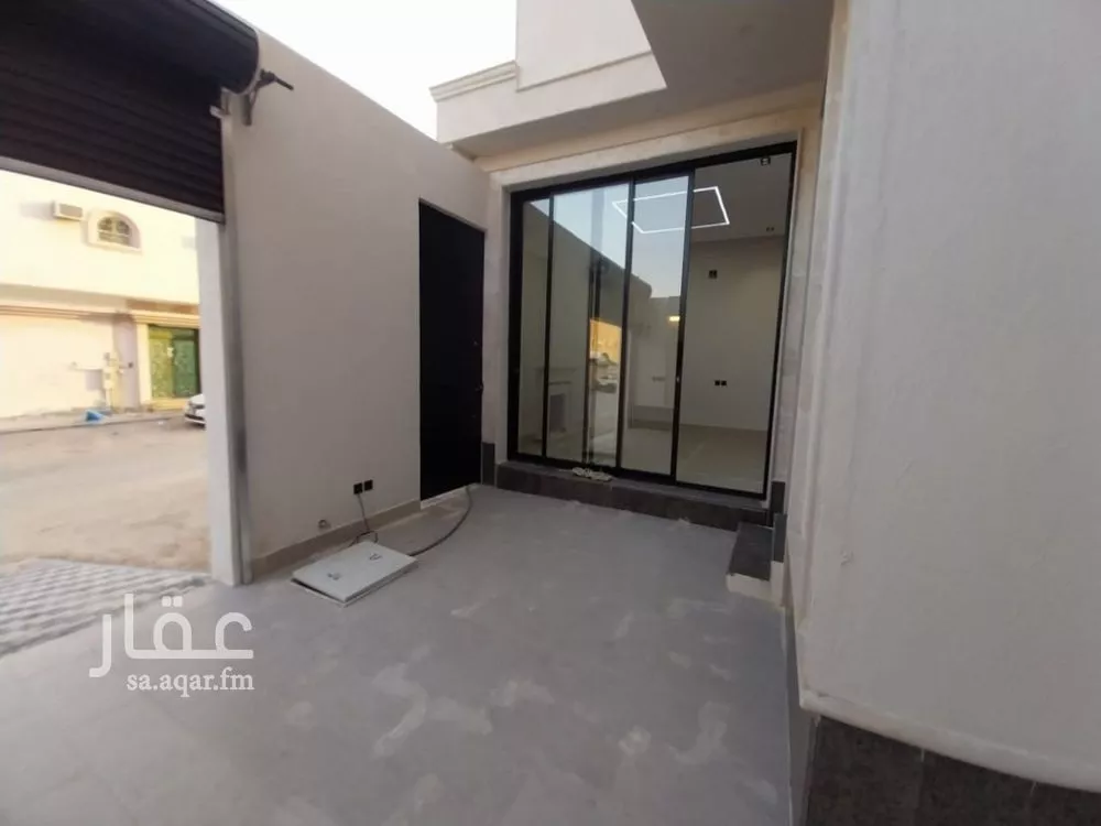 فيلا 7 غرف في العريجاء الغربية 4