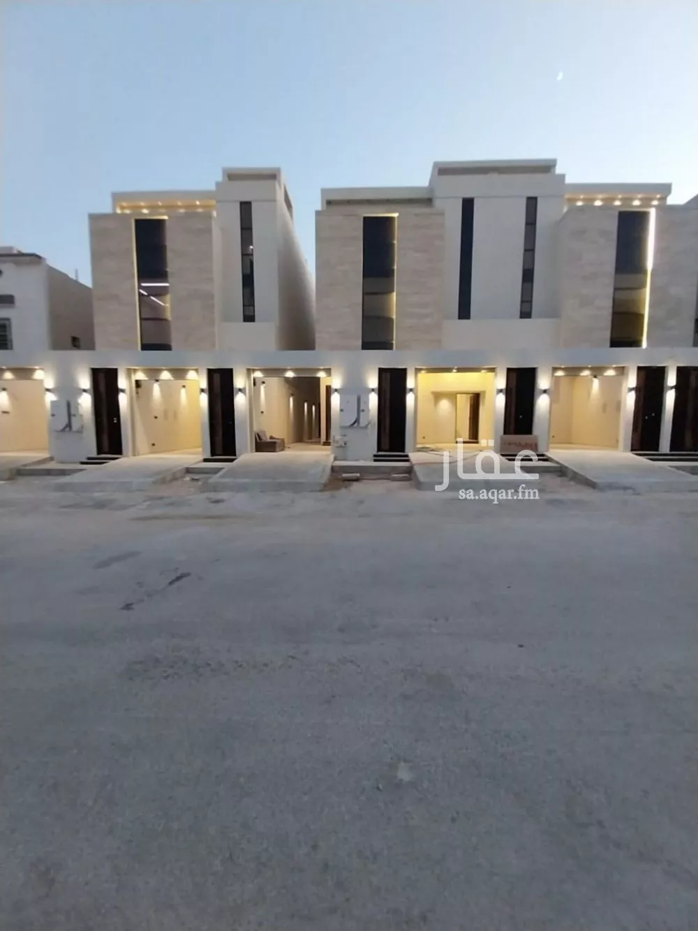 3 bedroom floor in Dhahrat Namar 3