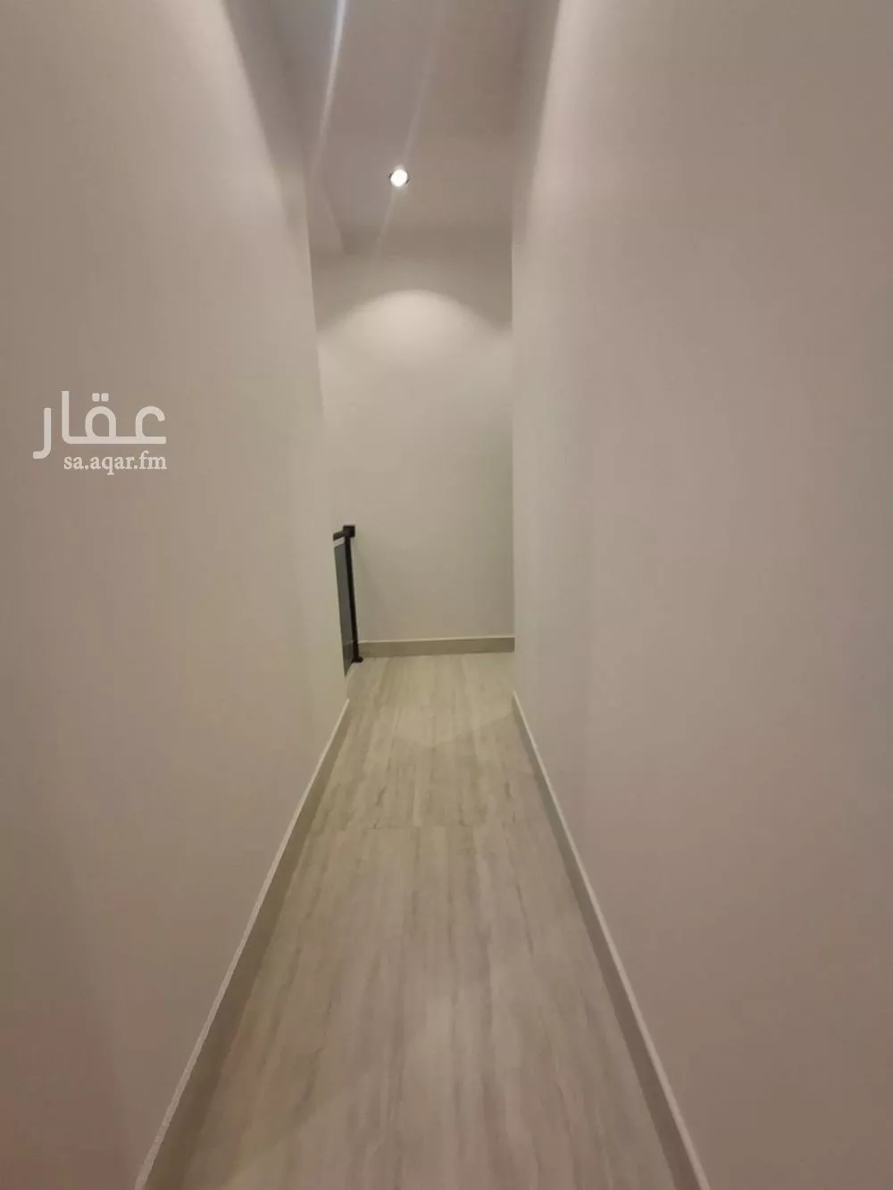 فيلا 6 غرف في المهدية 5