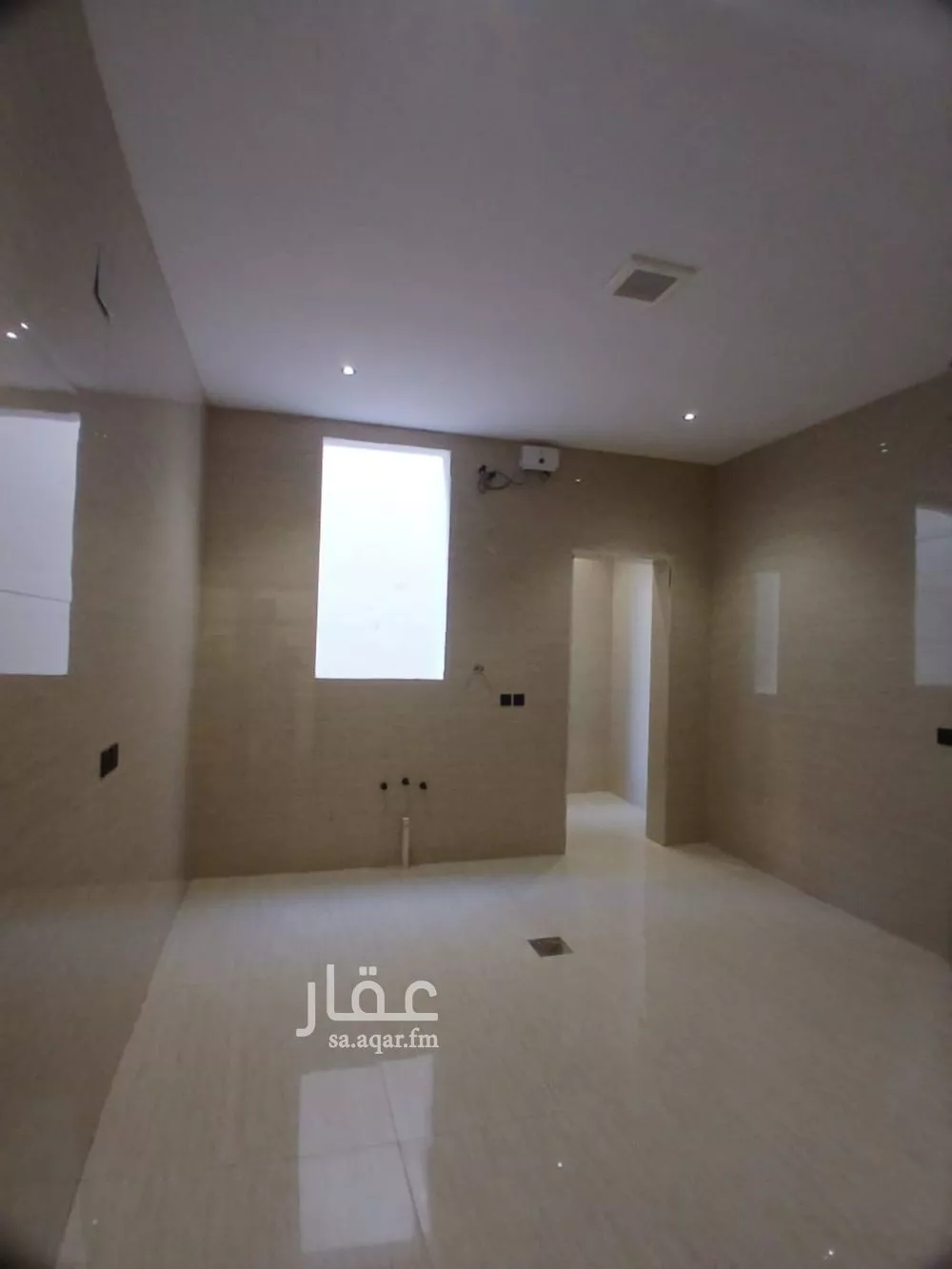 فيلا 6 غرف في العريجاء الغربية 5