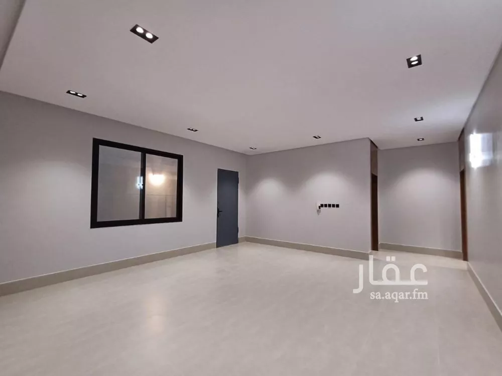 3 bedroom floor in Tuwaiq 5