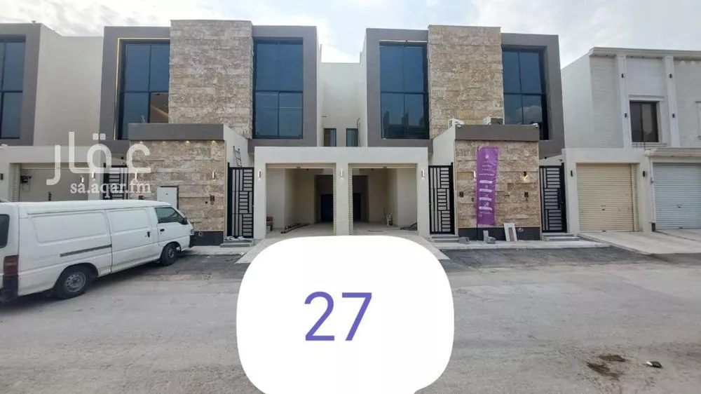 5 bedroom villa in Badr 1