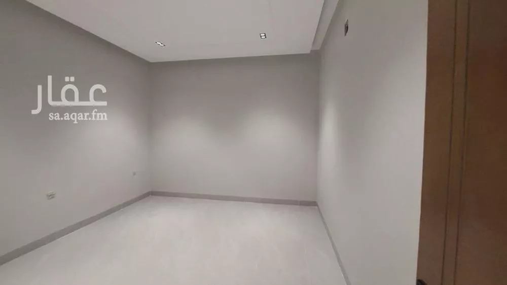 3 bedroom floor in Tuwaiq 3